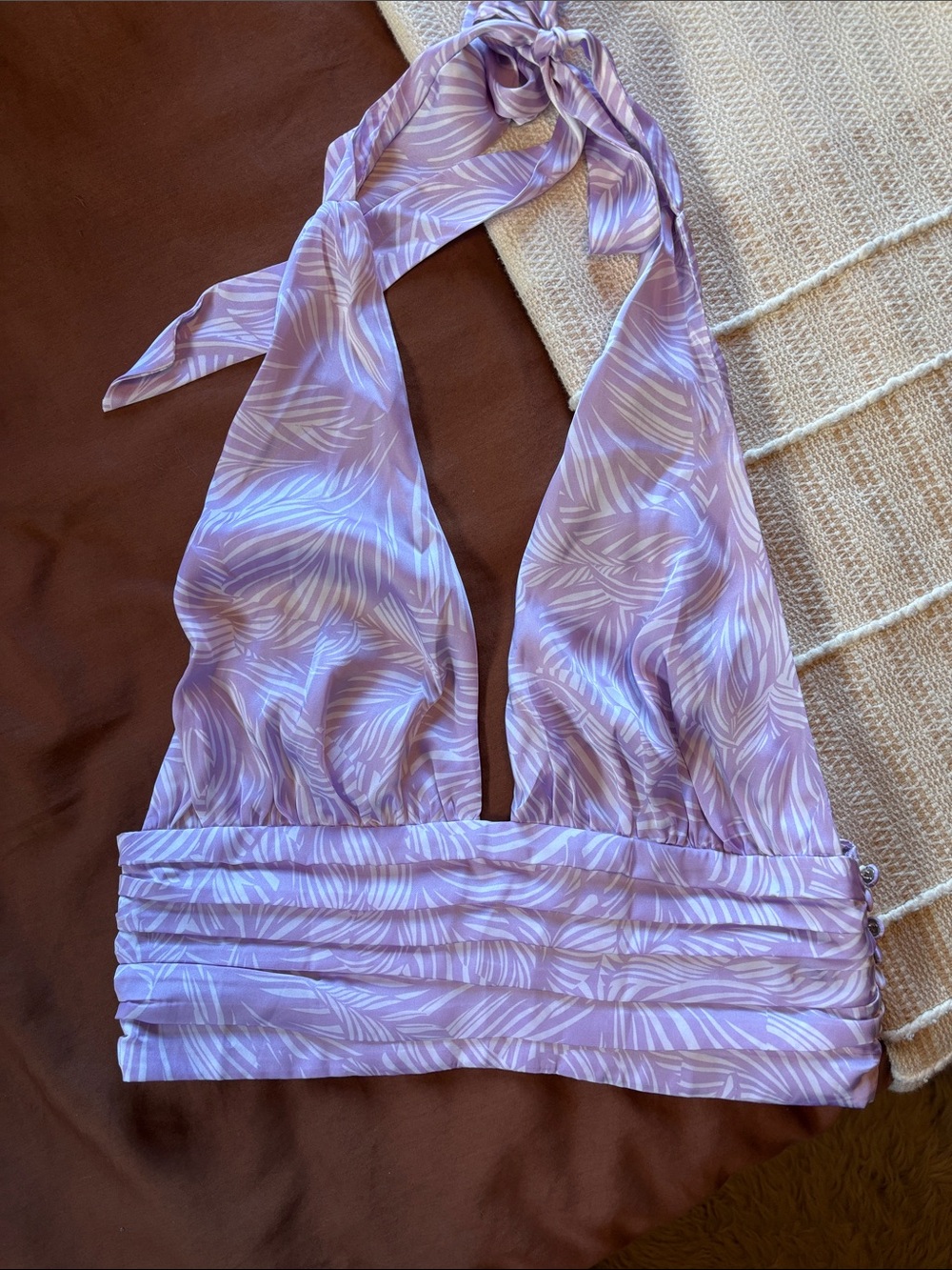 Lovers and Friends Satin Halter Top in Lavender Leaf Print Size Medium